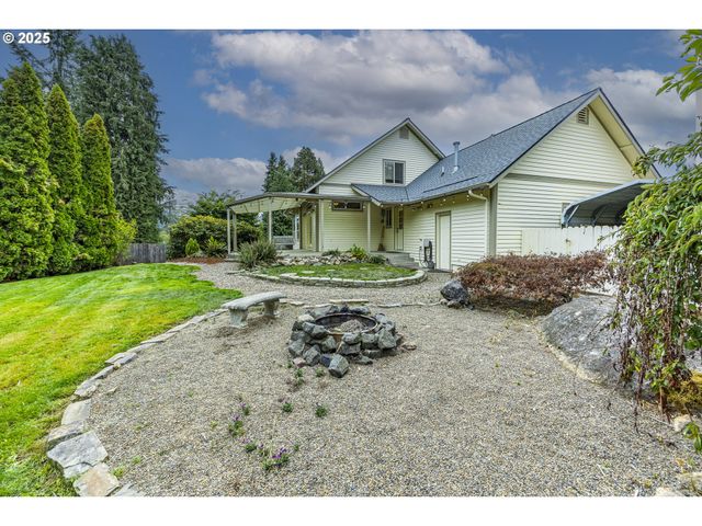 770 GIRARD Ct, Cottage Grove, OR 97424