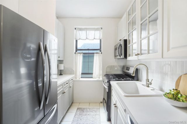 255 79th Street B10, Brooklyn, NY 11209