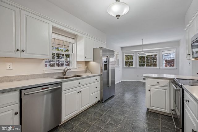 606 WINHALL WAY, Silver Spring, MD 20904