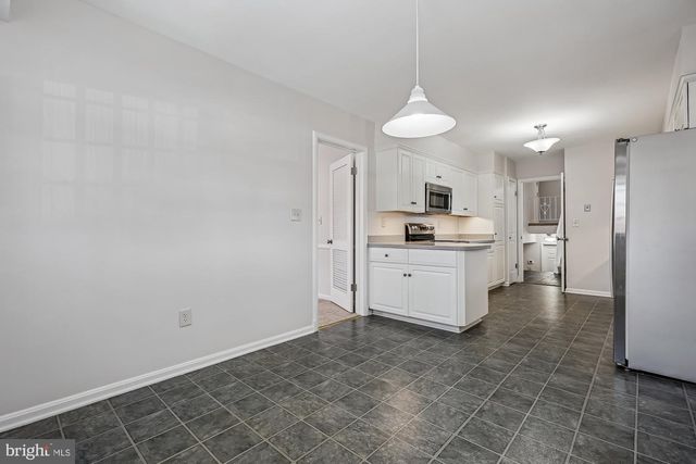 606 WINHALL WAY, Silver Spring, MD 20904