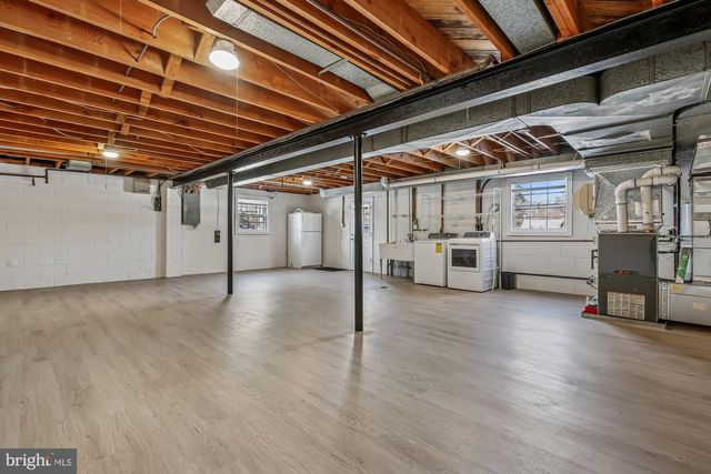 606 WINHALL WAY, Silver Spring, MD 20904