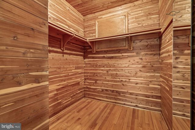 606 WINHALL WAY, Silver Spring, MD 20904