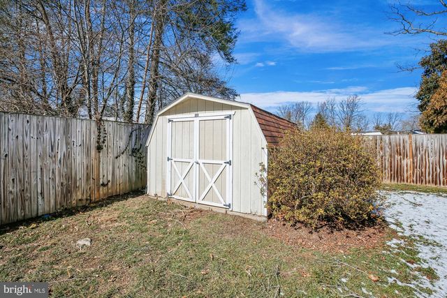 606 WINHALL WAY, Silver Spring, MD 20904