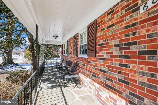 606 WINHALL WAY, Silver Spring, MD 20904