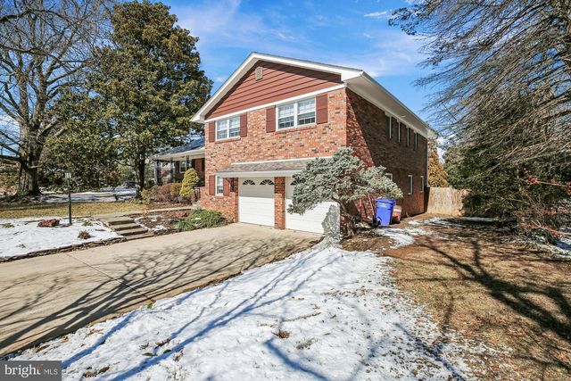 606 WINHALL WAY, Silver Spring, MD 20904