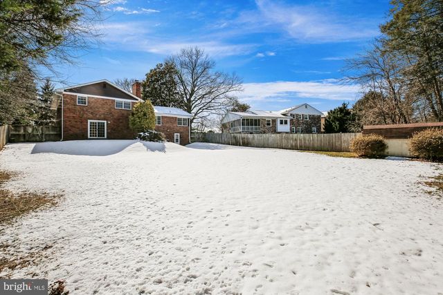 606 WINHALL WAY, Silver Spring, MD 20904