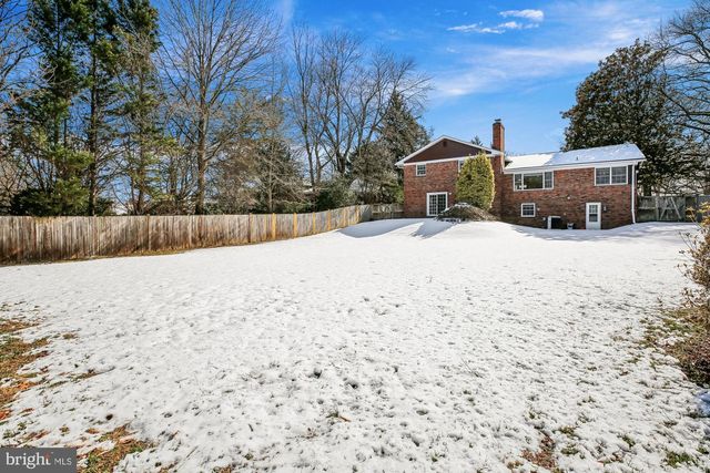 606 WINHALL WAY, Silver Spring, MD 20904