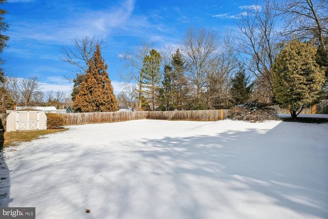 606 WINHALL WAY, Silver Spring, MD 20904