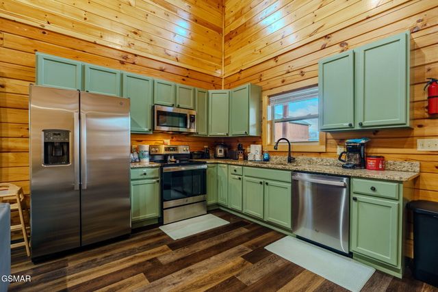 3750 Heritage Hills Drive, Pigeon Forge, TN 37863