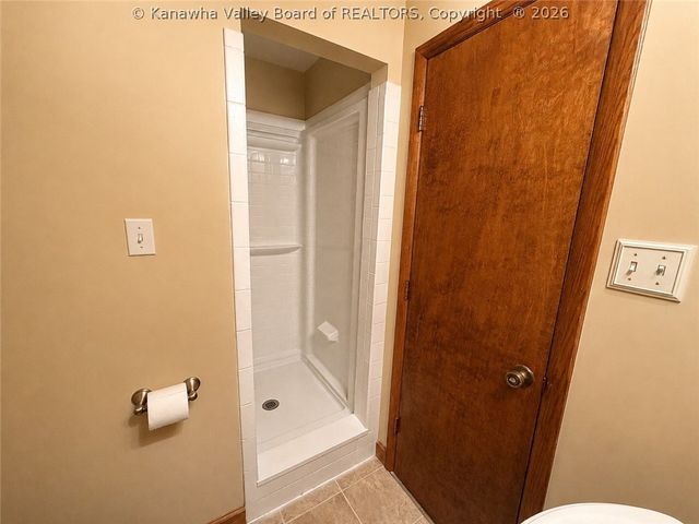 1021 Sandhill Drive, St Albans, WV 25177