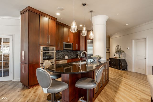 225 N New Jersey Street 42, Indianapolis, IN 46204