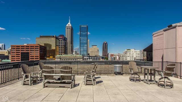 225 N New Jersey Street 42, Indianapolis, IN 46204