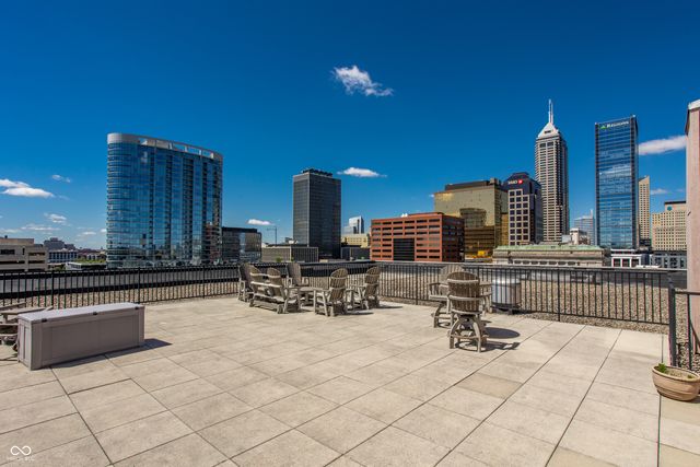 225 N New Jersey Street 42, Indianapolis, IN 46204