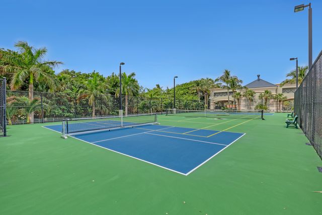 3920 N Ocean Drive 9b, Singer Island, FL 33404