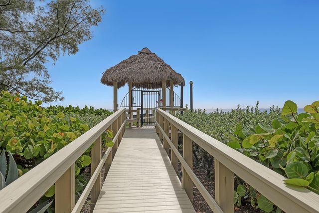 3920 N Ocean Drive 9b, Singer Island, FL 33404