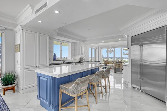 3920 N Ocean Drive 9b, Singer Island, FL 33404