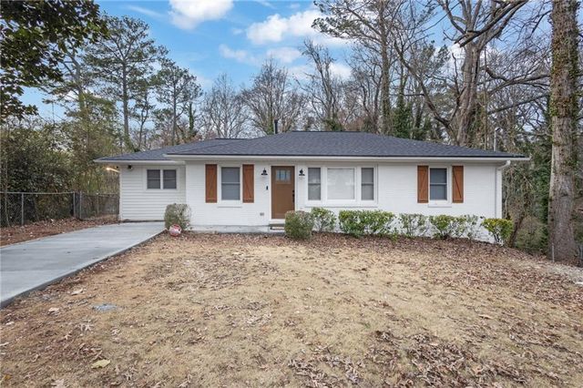 2093 Wildrose, Decatur, GA 30032