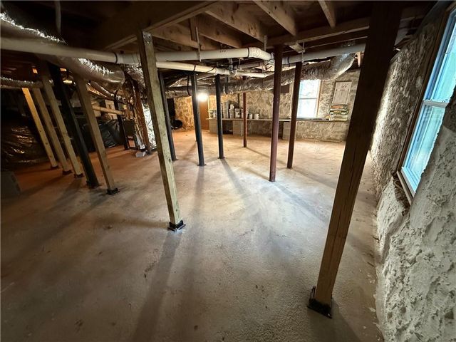 2093 Wildrose, Decatur, GA 30032