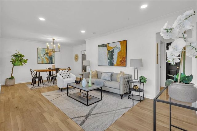 2093 Wildrose, Decatur, GA 30032