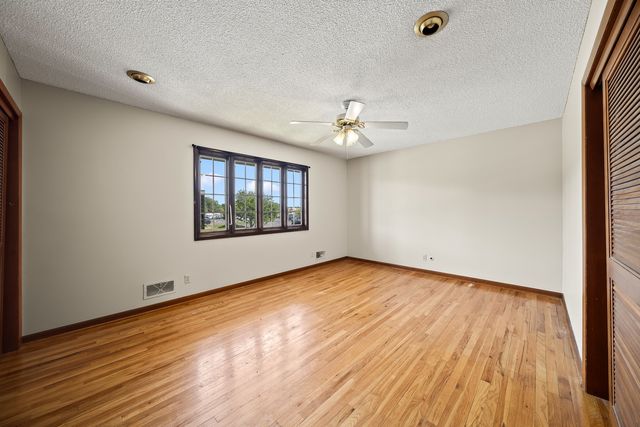 2009 53rd Street, Moline, IL 61265