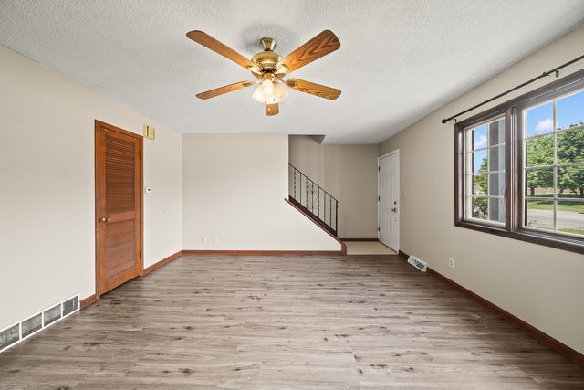 2009 53rd Street, Moline, IL 61265