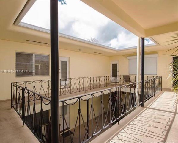 70 NW 77th St 9, Miami, FL 33150