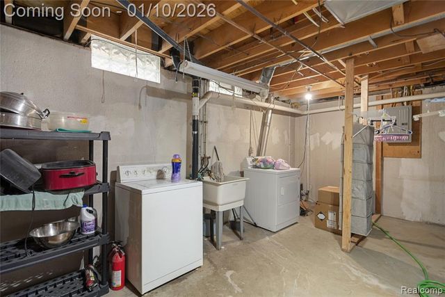 2443 Carriage Way, Ypsilanti, MI 48197