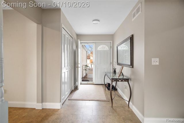 2443 Carriage Way, Ypsilanti, MI 48197