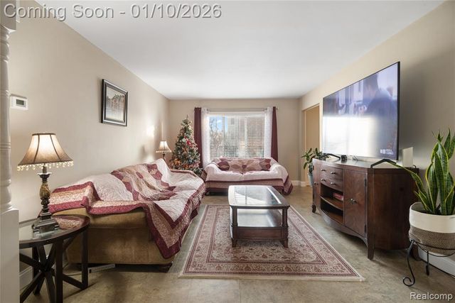 2443 Carriage Way, Ypsilanti, MI 48197