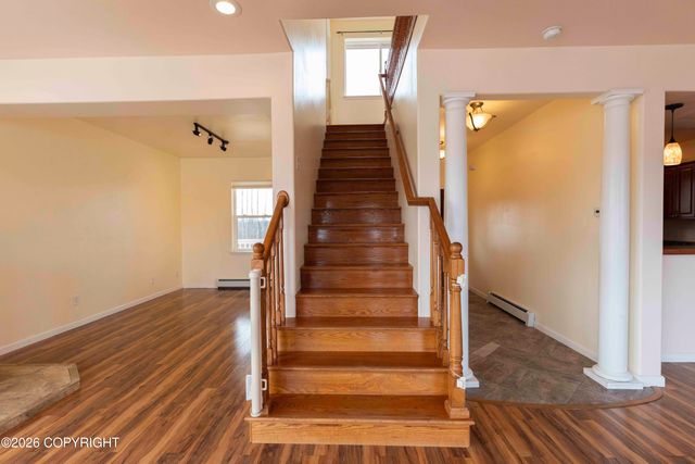 14155 W Cozy Ridge Road, Big Lake, AK 99652
