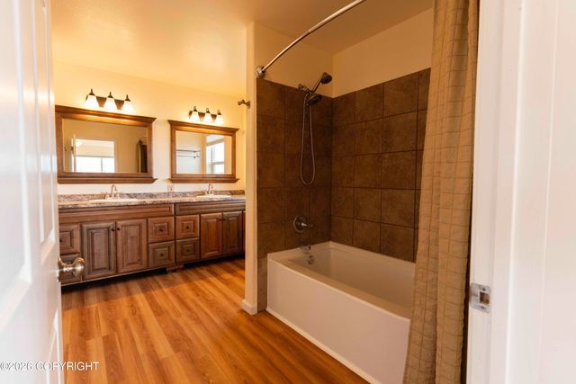14155 W Cozy Ridge Road, Big Lake, AK 99652
