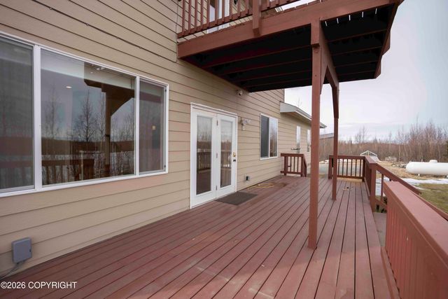 14155 W Cozy Ridge Road, Big Lake, AK 99652