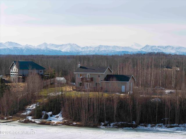 14155 W Cozy Ridge Road, Big Lake, AK 99652