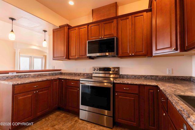 14155 W Cozy Ridge Road, Big Lake, AK 99652