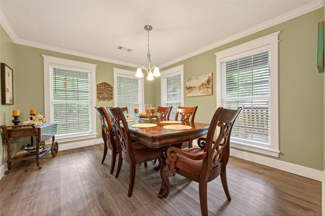 130 N Fairway Loop, Coldspring, TX 77331