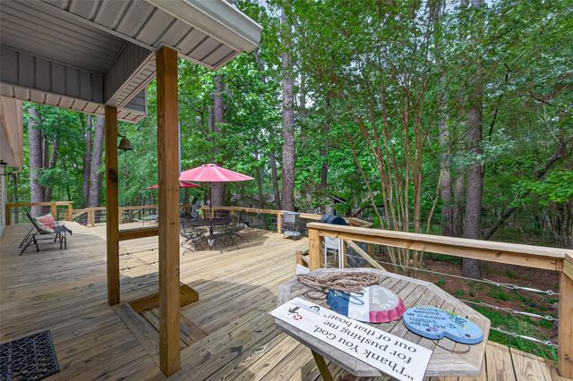 130 N Fairway Loop, Coldspring, TX 77331
