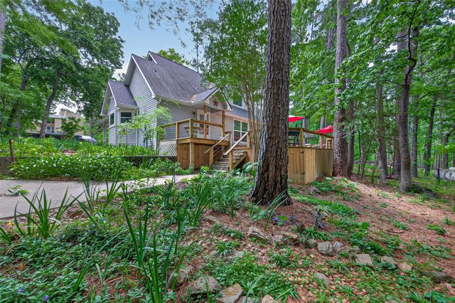 130 N Fairway Loop, Coldspring, TX 77331