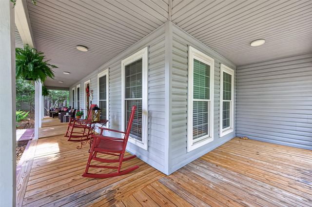 130 N Fairway Loop, Coldspring, TX 77331