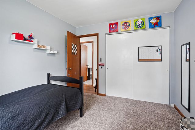 118 St. Croix Drive, Waterloo, IA 50703