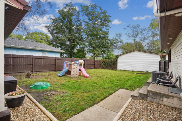 118 St. Croix Drive, Waterloo, IA 50703