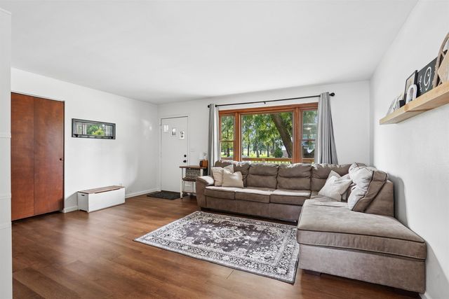 118 St. Croix Drive, Waterloo, IA 50703