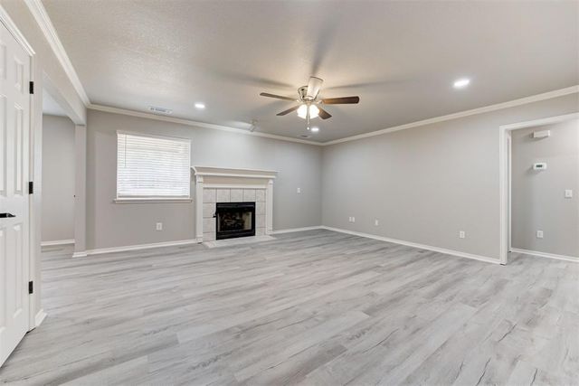 2371 Holden Lane, Blanchard, OK 73010