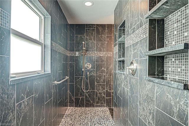 14110 Briar LN, Fort Myers, FL 33913