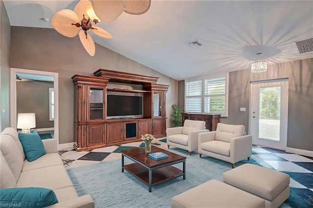 14110 Briar LN, Fort Myers, FL 33913