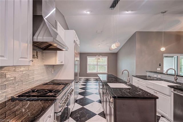 14110 Briar LN, Fort Myers, FL 33913