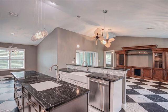 14110 Briar LN, Fort Myers, FL 33913