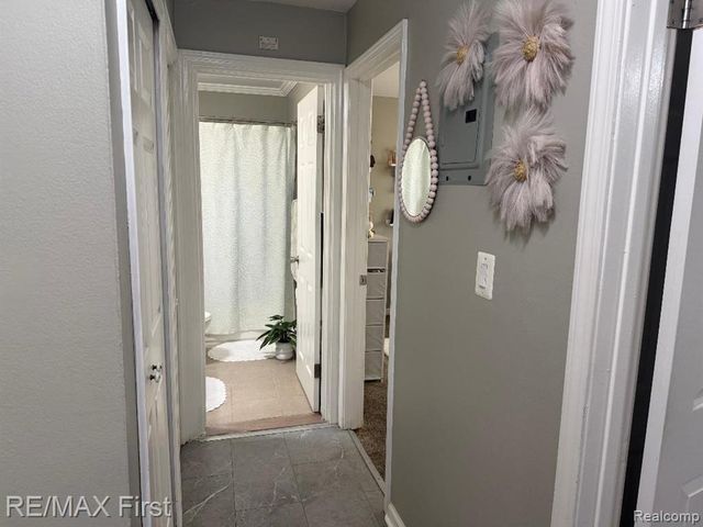 11386 Canal Road, Sterling Heights, MI 48314