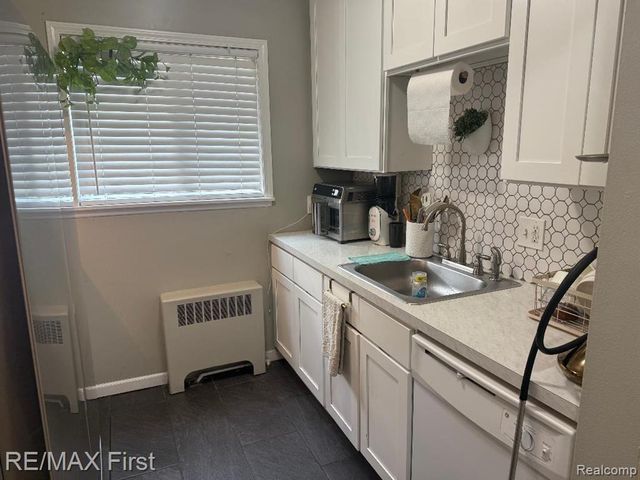 11386 Canal Road, Sterling Heights, MI 48314