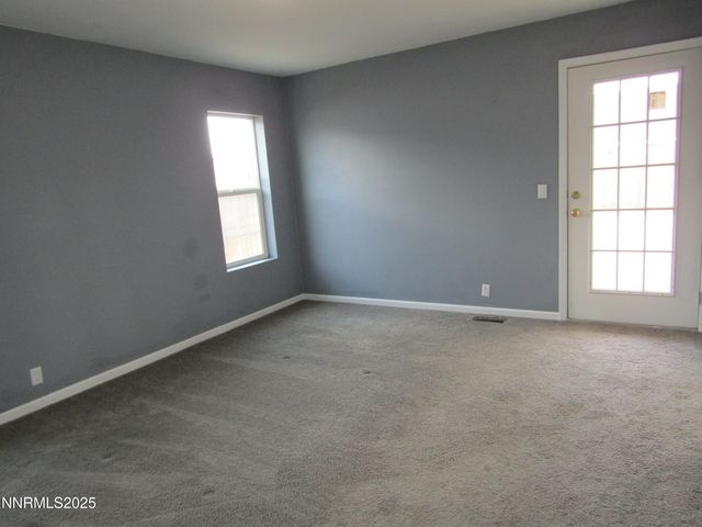 202 Quail Run Drive, Yerington, NV 89447