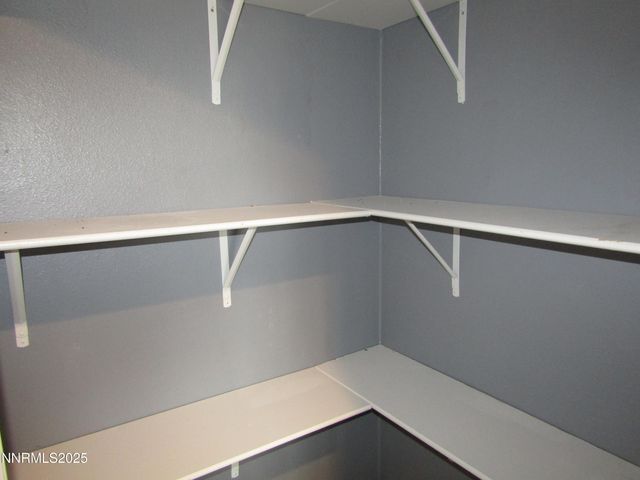 202 Quail Run Drive, Yerington, NV 89447